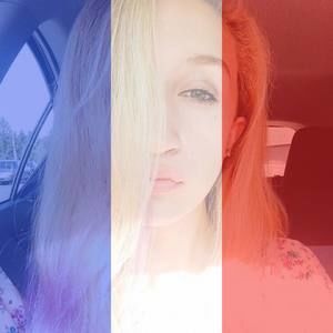 Meet your Posher, Vicky