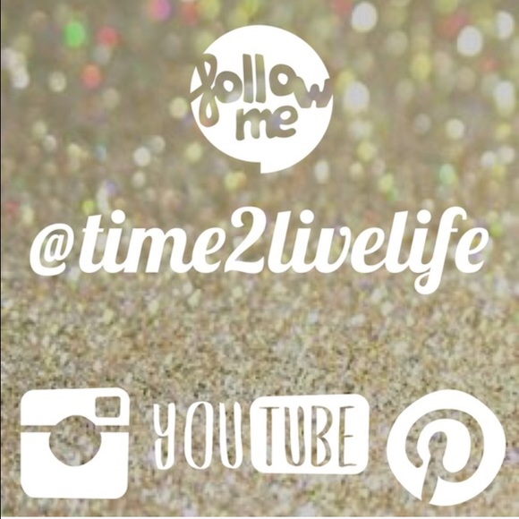 Happy shopping 🛍 ! 🎉🎉🎉 - Picture 2 of 5