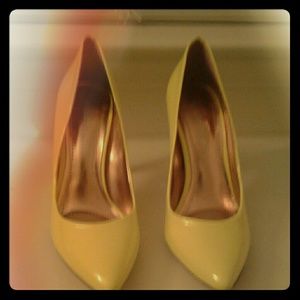 Neon Green BCBG heels!!!