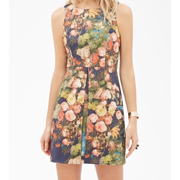 Floral Navy Sheath Dress! NWT