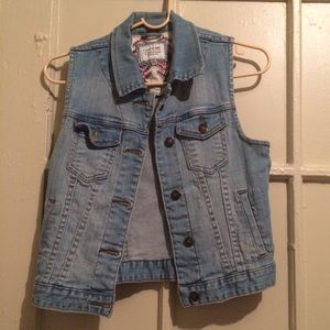 Light denim vest