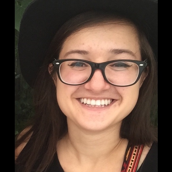 Meet your Posher, Juji