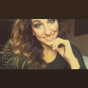 Meet your Posher, Brianna