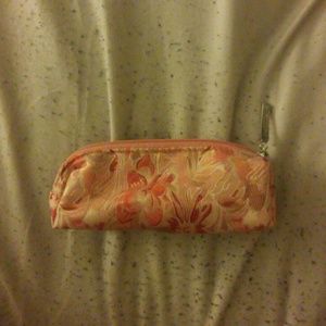 Cute Mary Kay brush bag