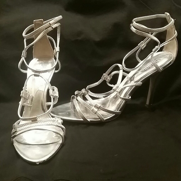 Cute Guess Heels.