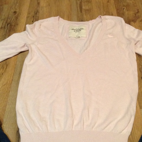 🎀 Abercrombie and Fitch Outfit 🎀 - Picture 2 of 4