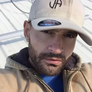 Meet your Posher, Jonathan