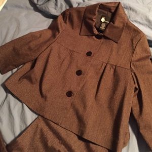 Adorable Brown suit. Wide leg pant & swing coat!