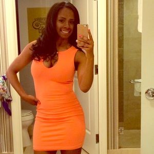 Meet your Posher, Hana