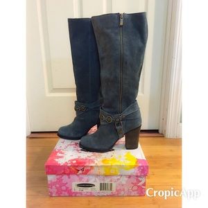 Chinese Laundry Suede Boots