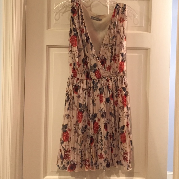 Floral Sleeveless Dress