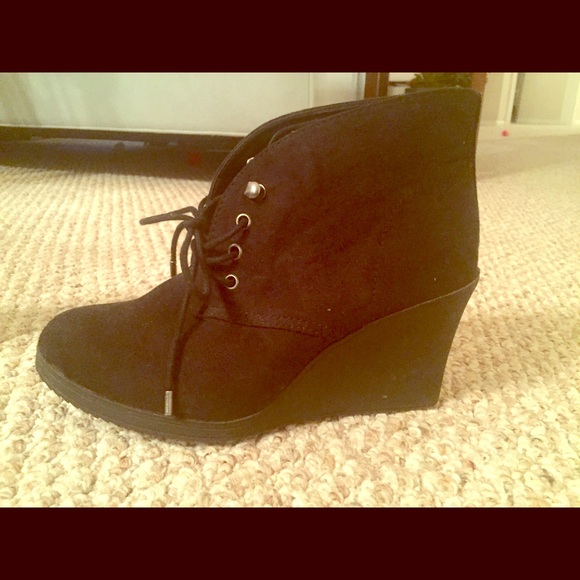 Black Booties