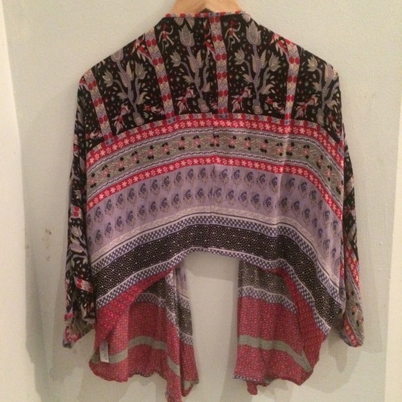 🎉SOLD🎉Boho Kimono - Picture 3 of 3