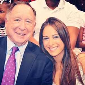 Meet your Posher, Abbi