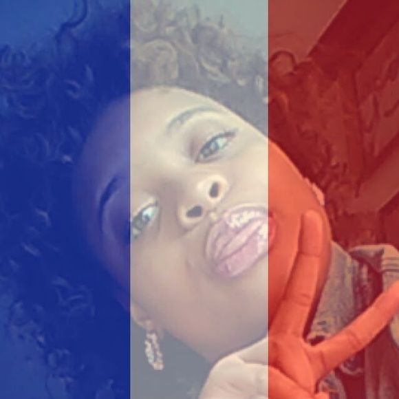 Meet your Posher, Asya