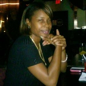 Meet your Posher, Gladys