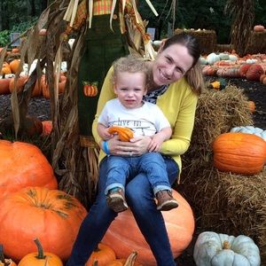 Meet your Posher, Ashley