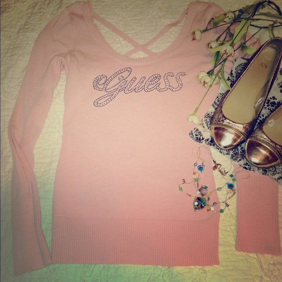 Pink Guess Sweater 🤗