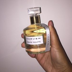 Carven leau de toilette