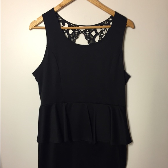 Black dress sleeveless - Picture 1 of 2