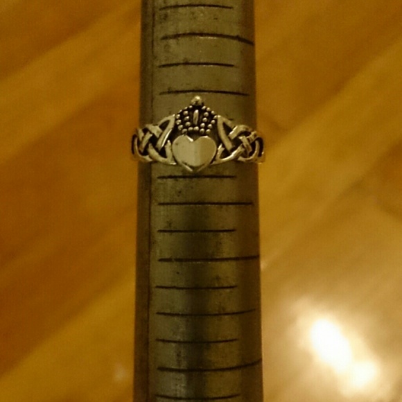 Friendship ring