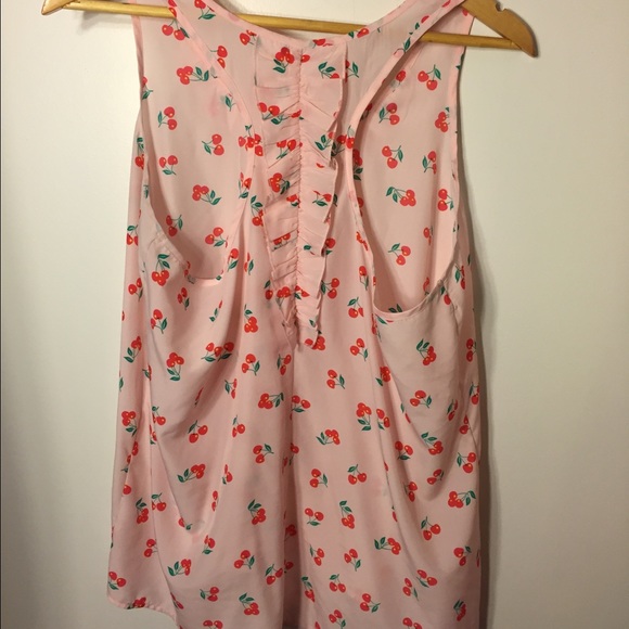 Cherry sleeveless blouse - Picture 2 of 2