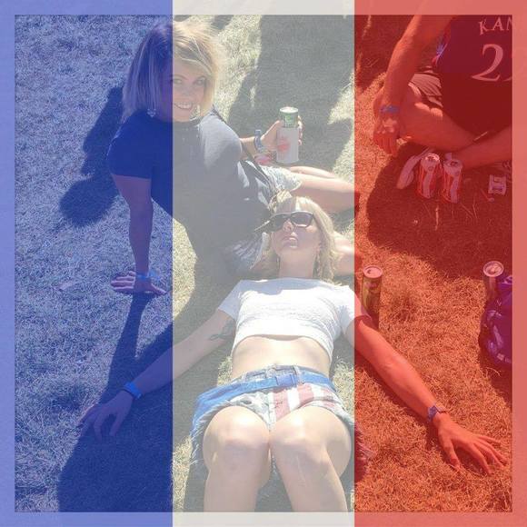 Meet your Posher, Ashton - Picture 1 of 1