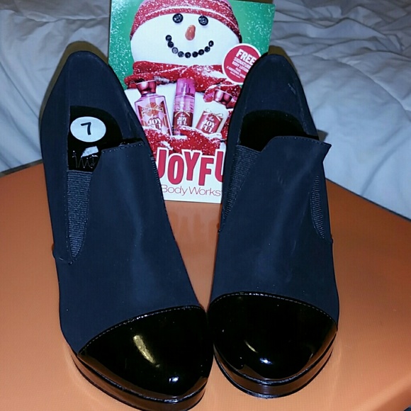 No ankle booties..