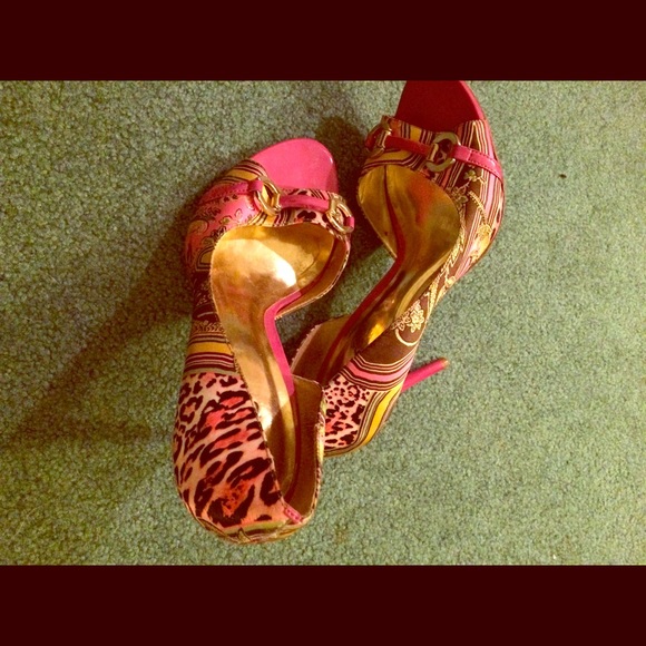 Carlos Santana heels