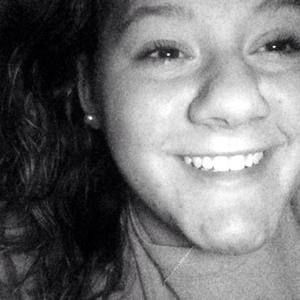 Meet your Posher, Alivia