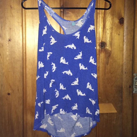 Pac Sun Racerback shark crop top
