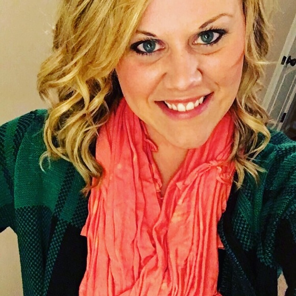 Meet your Posher, Rebekah