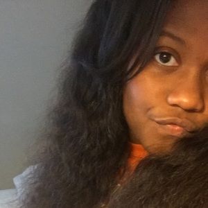 Meet your Posher, Faith