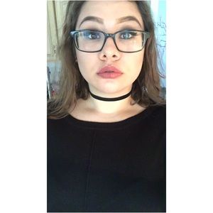 Meet your Posher, Lena