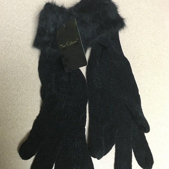 Faux Fur fashion Gloves - Picture 2 of 2