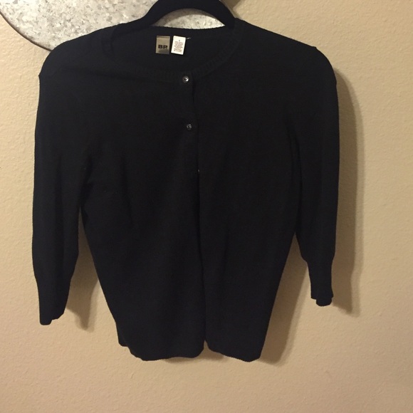 3/4 black cardigan
