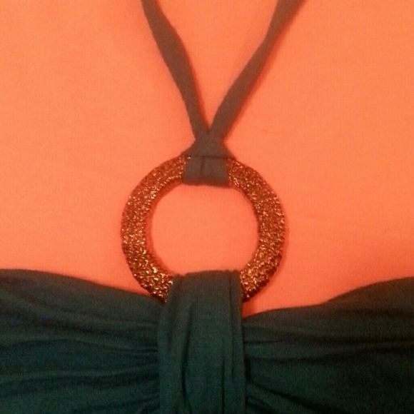halter top - Picture 2 of 3