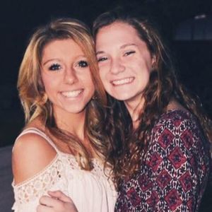 Meet your Posher, Emilee