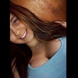 Meet your Posher, Tori