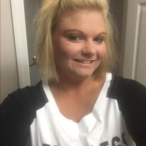Meet your Posher, Carla