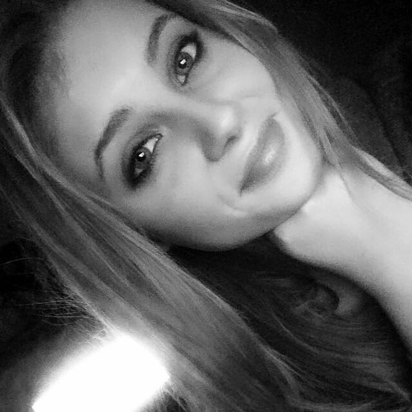 Meet your Posher, Tricia - Picture 1 of 1