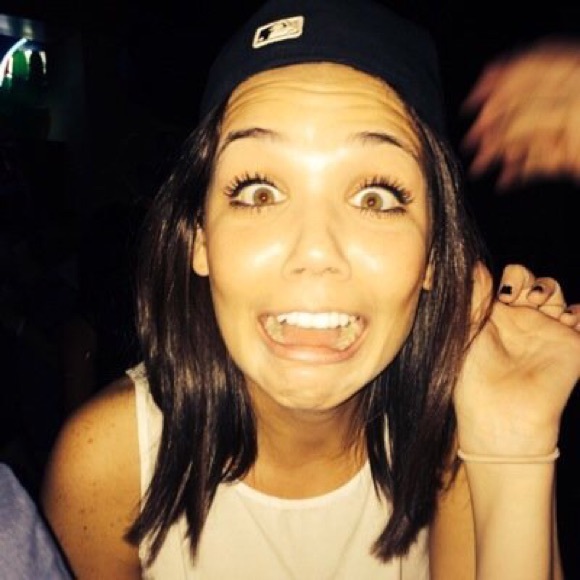 Meet your Posher, Chrysta