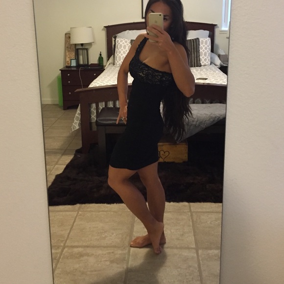 One shoulder sequin top dress size small - Picture 3 of 4