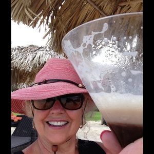 Meet your Posher, Diana