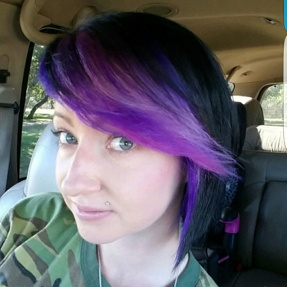 Meet your Posher, Elizabeth