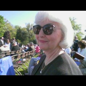 Meet your Posher, Jane