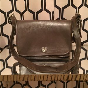 Sale! {Coach} Vintage Leather Shoulder Bag Sale! {Coach} Vintage Leather Shoulder Bag