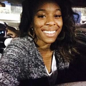 Meet your Posher, Miya