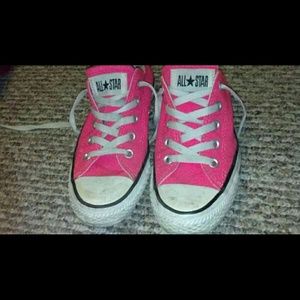 Pink converse