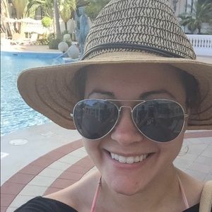 Meet your Posher, Betsy